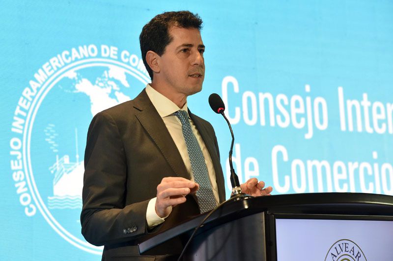 El Gobierno nacional evalúa impulsar el pago de una suma fija de compensación para trabajadores