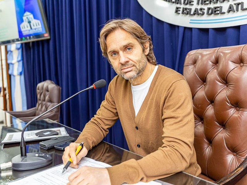 Sciurano evitó contestar ataques internos de Juntos por el Cambio