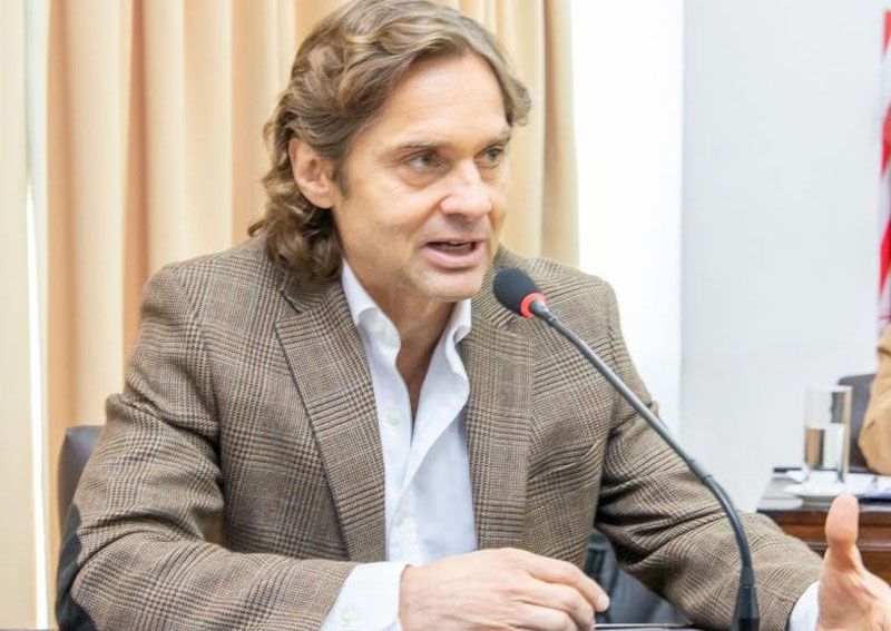 Préstamo de 141 millones de dólares y stock de deuda