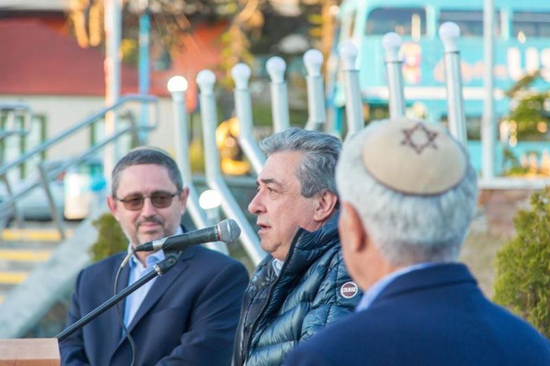 La Municipalidad acompañó la tradicional celebración judía Janucá