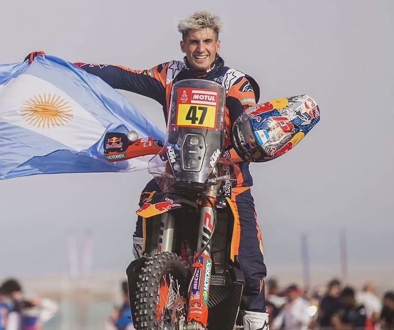 Kevin Benavides en modo epopeya se consagró bicampeón del Dakar