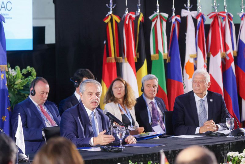 Pese a las críticas, Alberto Fernández ratificó que Maduro "está más que invitado" a la cumbre de la CELAC en Buenos Aires