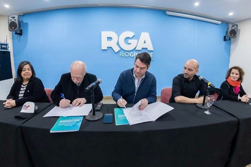 Unos 400 riograndenses cursarán educación física 