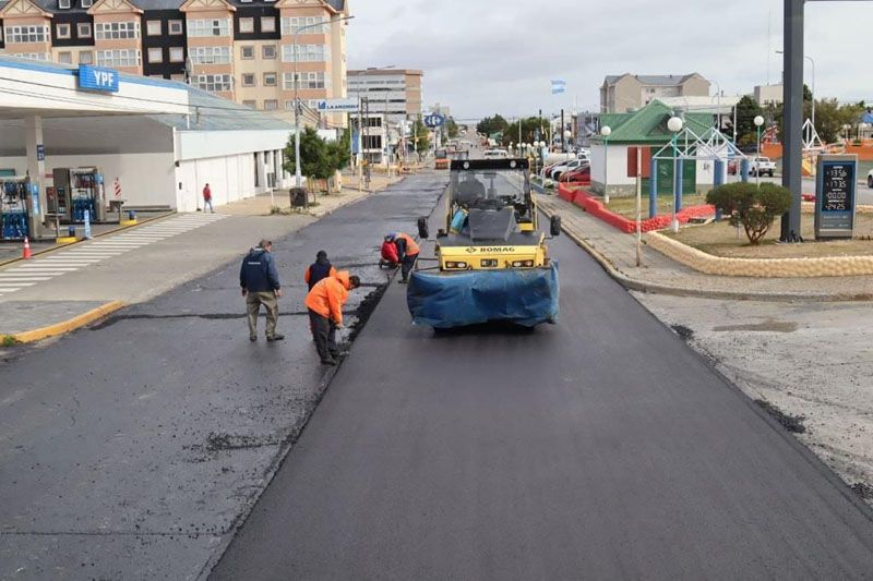 Avanza la repavimentación de la avenida San Martín