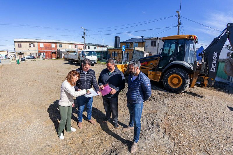 El intendente Perez recorrió  los trabajos en Intevu X