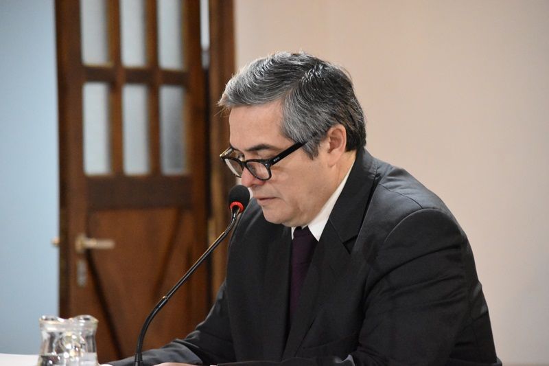 Reconocen dificultad para encuadrar delitos digitales