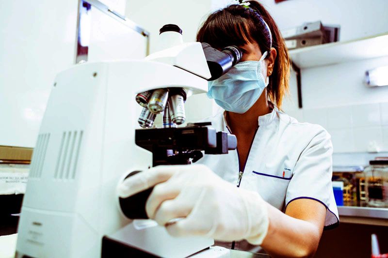 Más de 100 nuevos profesionales en un año