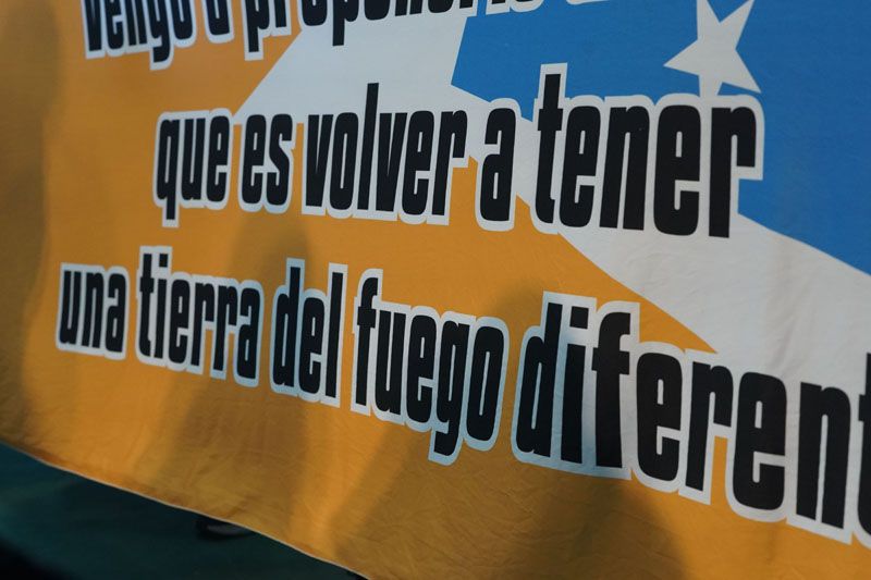 Mucha campaña, poca atención