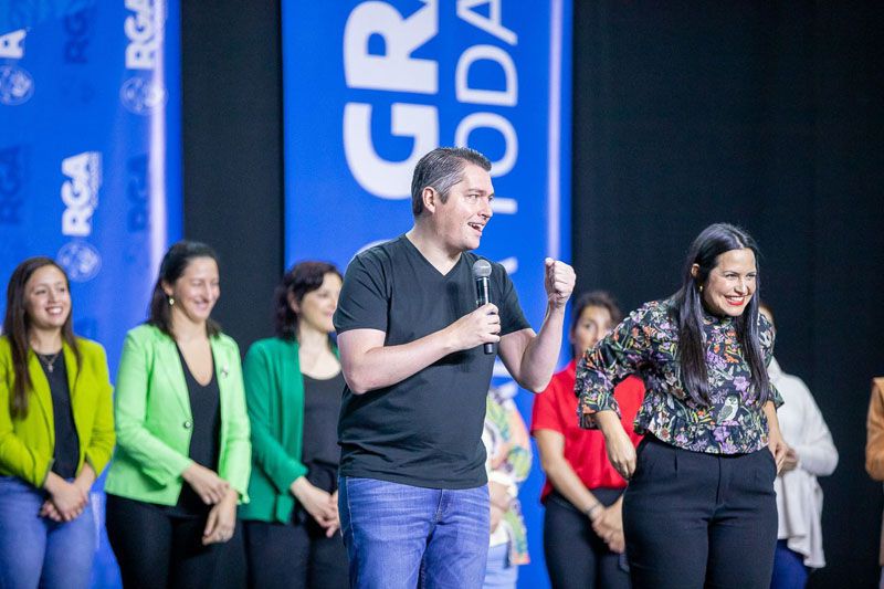 Masiva participación en el bingo "Nosotras Podemos"