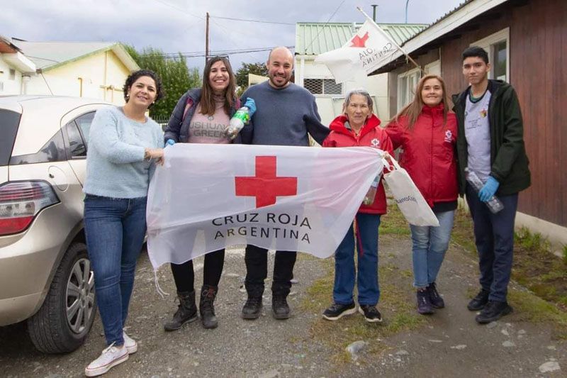 La Municipalidad acompañó una jornada de recolección de colillas