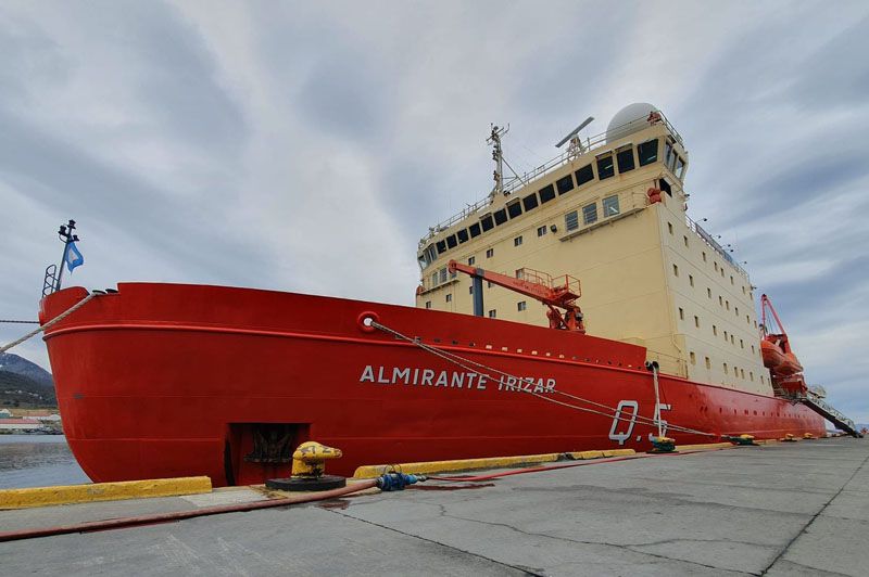 El rompehielos Irízar partió nuevamente a la Antártida