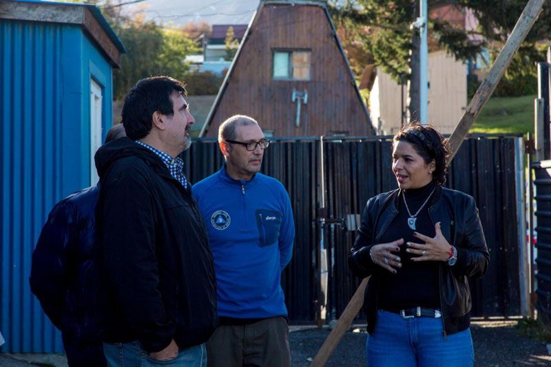 Garay y Barrionuevo recorrieron las instalaciones de Defensa Civil Municipal