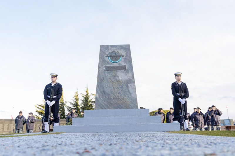 Gobierno rindió homenaje a la tripulación del Crucero General Belgrano 