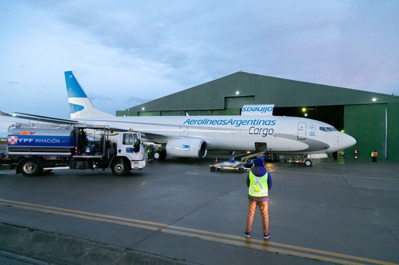 Comenzó a operar el avión de carga de Aerolíneas