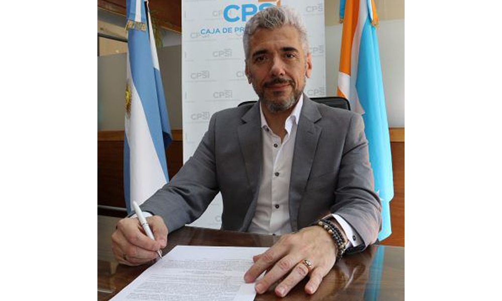 Carlos Iommi renunció a la Presidencia de la Caja