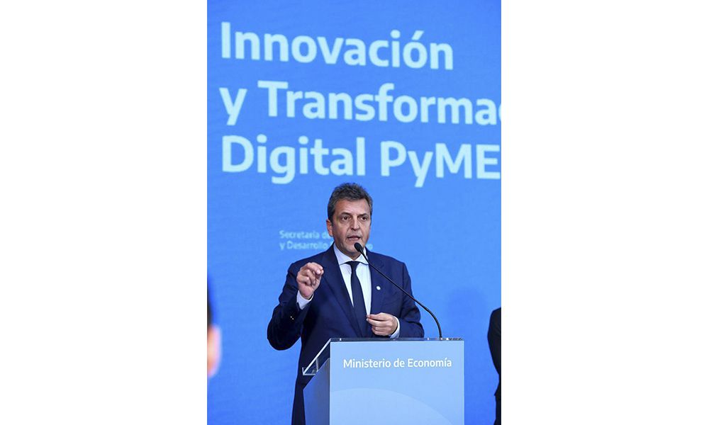 El gobierno puso en marcha una inversión de 130 millones de dólares para impulsar la digitalización industrial de las PyMEs