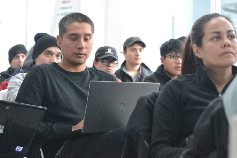 Comenzaron los cursos y talleres tecnológicos en el CCNA 
