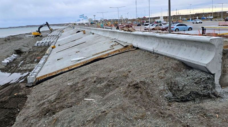 La Municipalidad de Río Grande confirmó la ampliación del muro costero