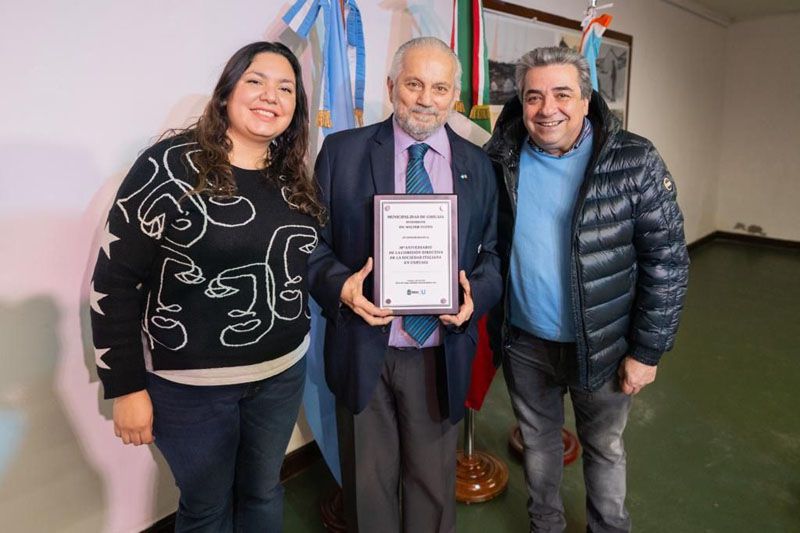 Funcionarios municipales acompañaron el 30º aniversario de la Sociedad Italiana