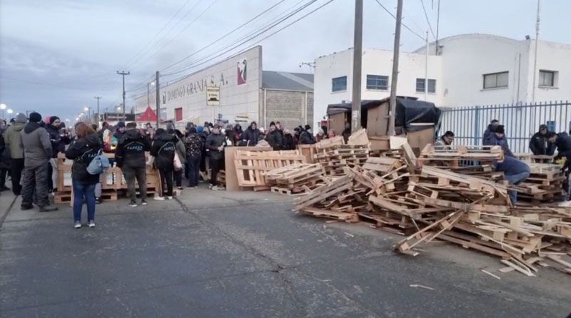 Sigue la paralización total en las fábricas electrónicas de Río Grande