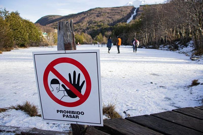 Recuerdan la prohibición de patinar en la Laguna del Diablo