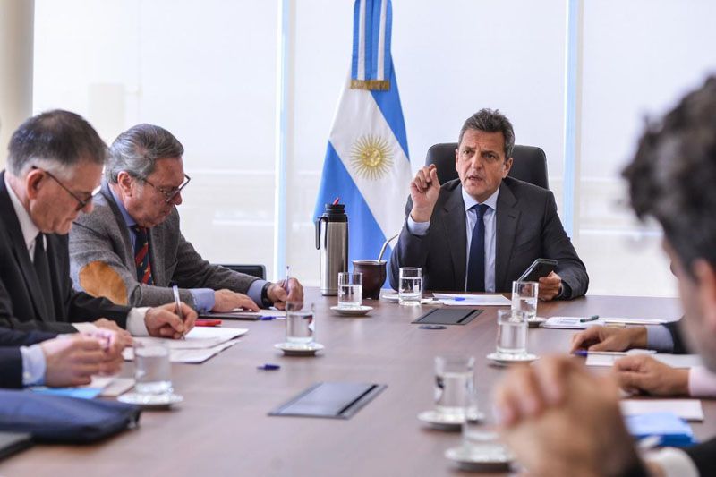 Sergio Massa mantuvo una reunión de gabinete económico