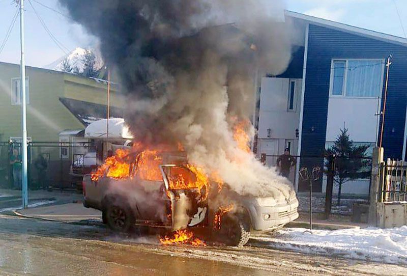 Se incendió una camioneta