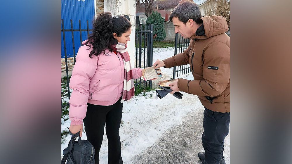 Oscar Rubinos destacó el enfoque local de su campaña 