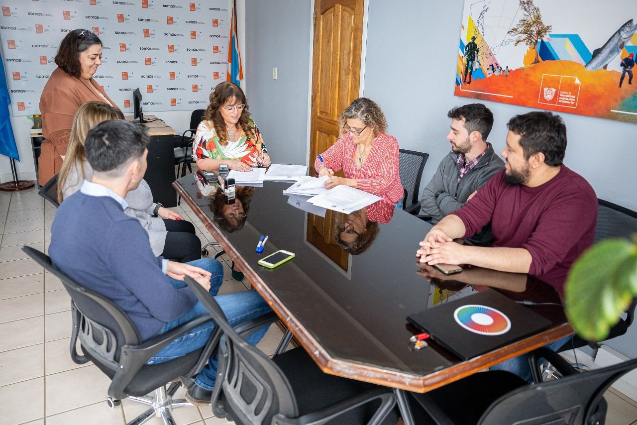 Centro de reproducción y genética animal con contrato de obra 