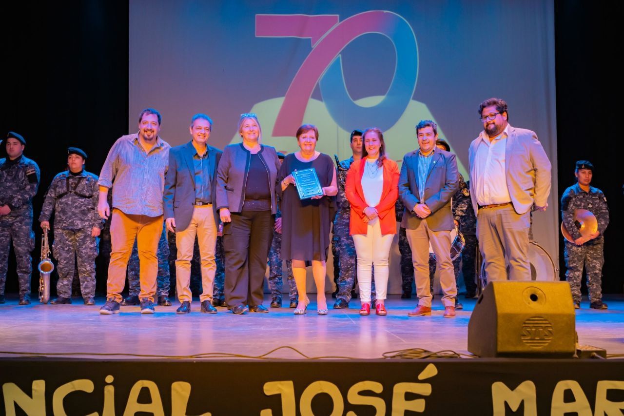 La Municipalidad acompañó el 70º aniversario del Colegio José Martí