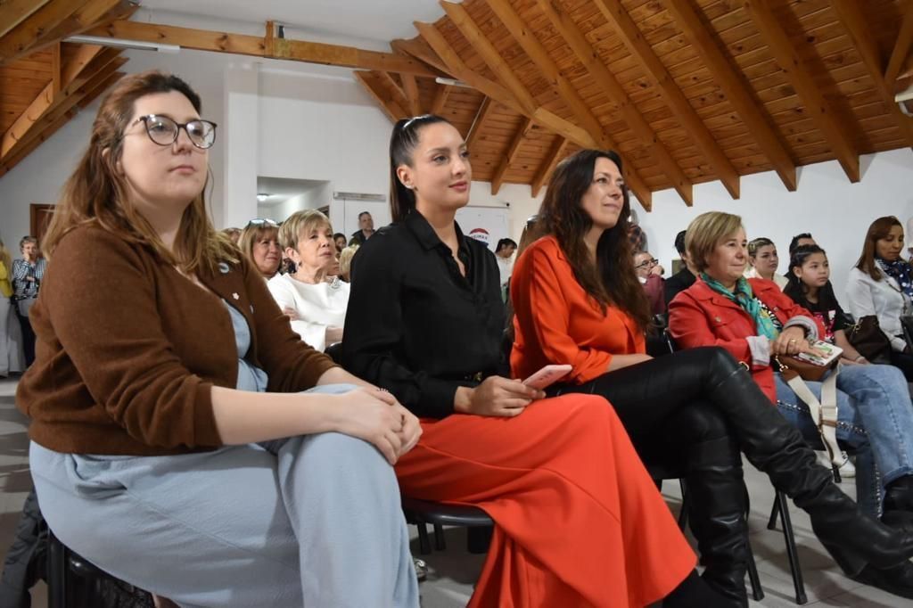 La Secretaría de la Mujer acompañó los premios ‘Mujer Empresaria TDF 2023’