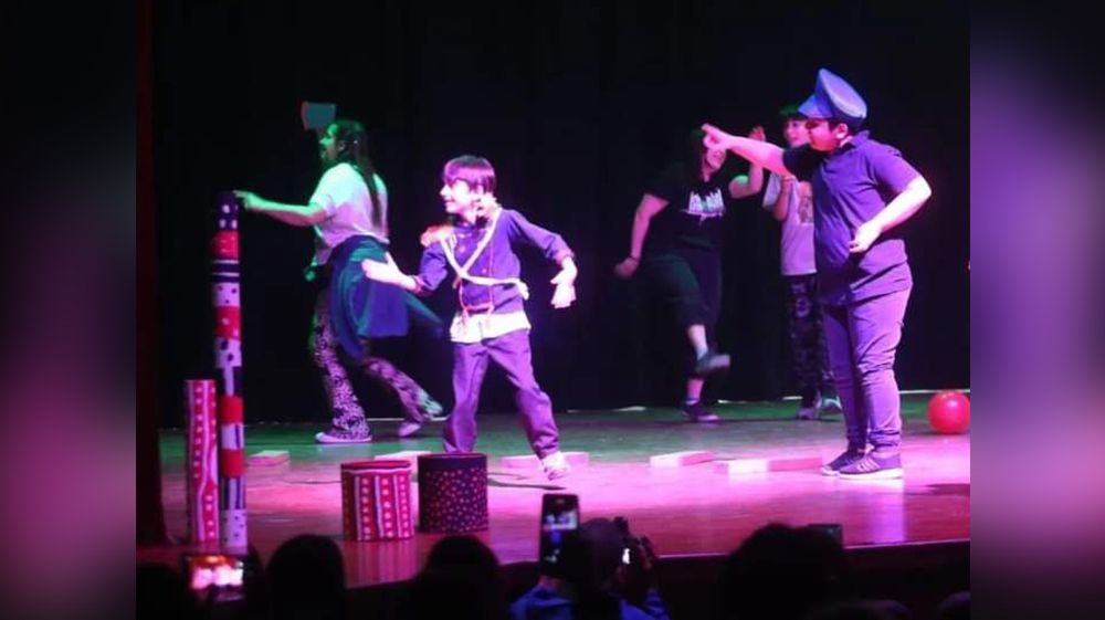 Niños y adolescentes de TAP presentaron ‘Un viaje en el tiempo’