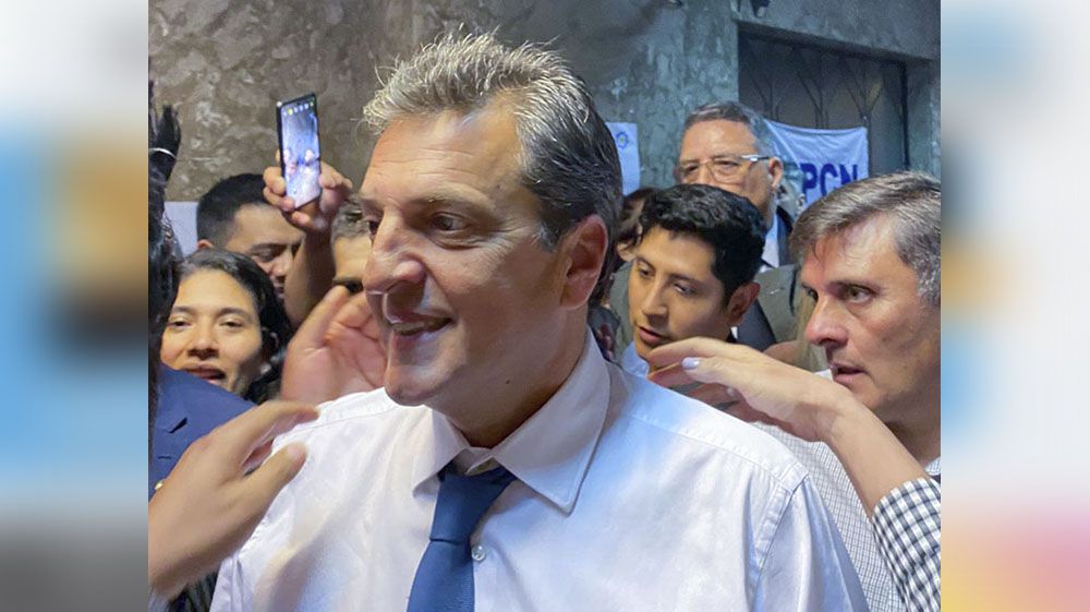 Massa lanza nuevo dólar el día después de ganar las elecciones: amplía el beneficio exportador a todas las actividades