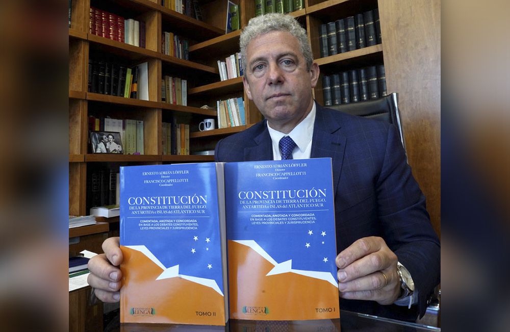 Presentaron valioso trabajo y análisis de la Constitución fueguina