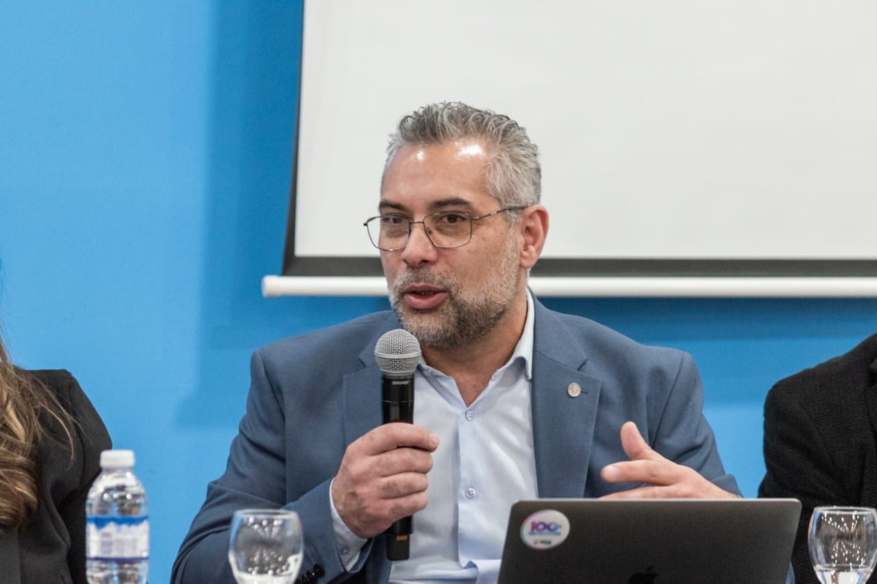 Lapadula compartió los desafíos que se plantea en la Legislatura