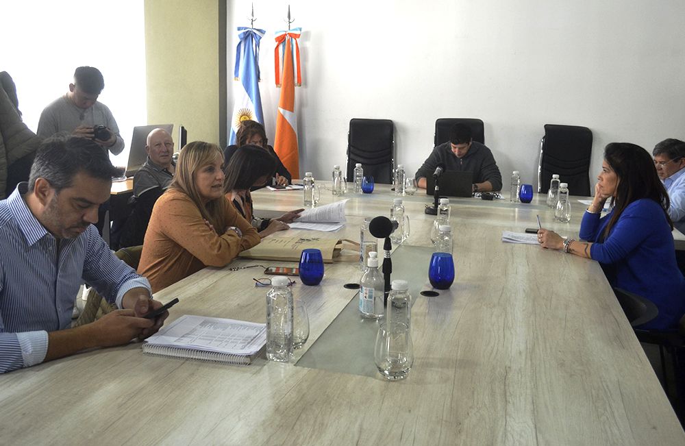 Tratarán en sesión especial el ingreso de recursos para obras viales