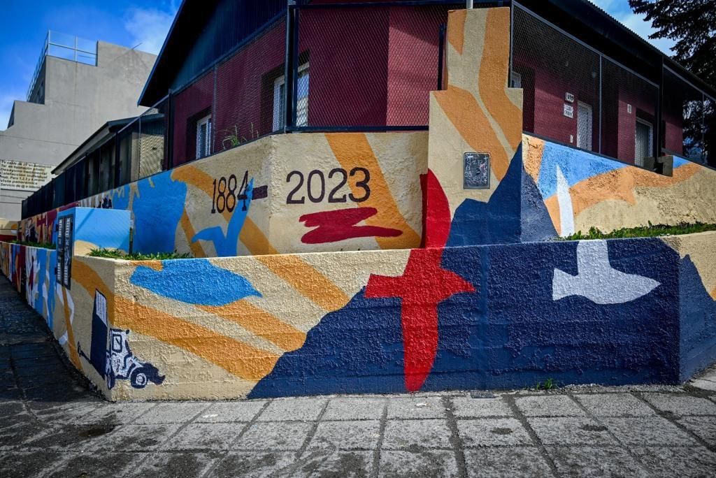 Inauguraron un mural en homenaje a Ushuaia