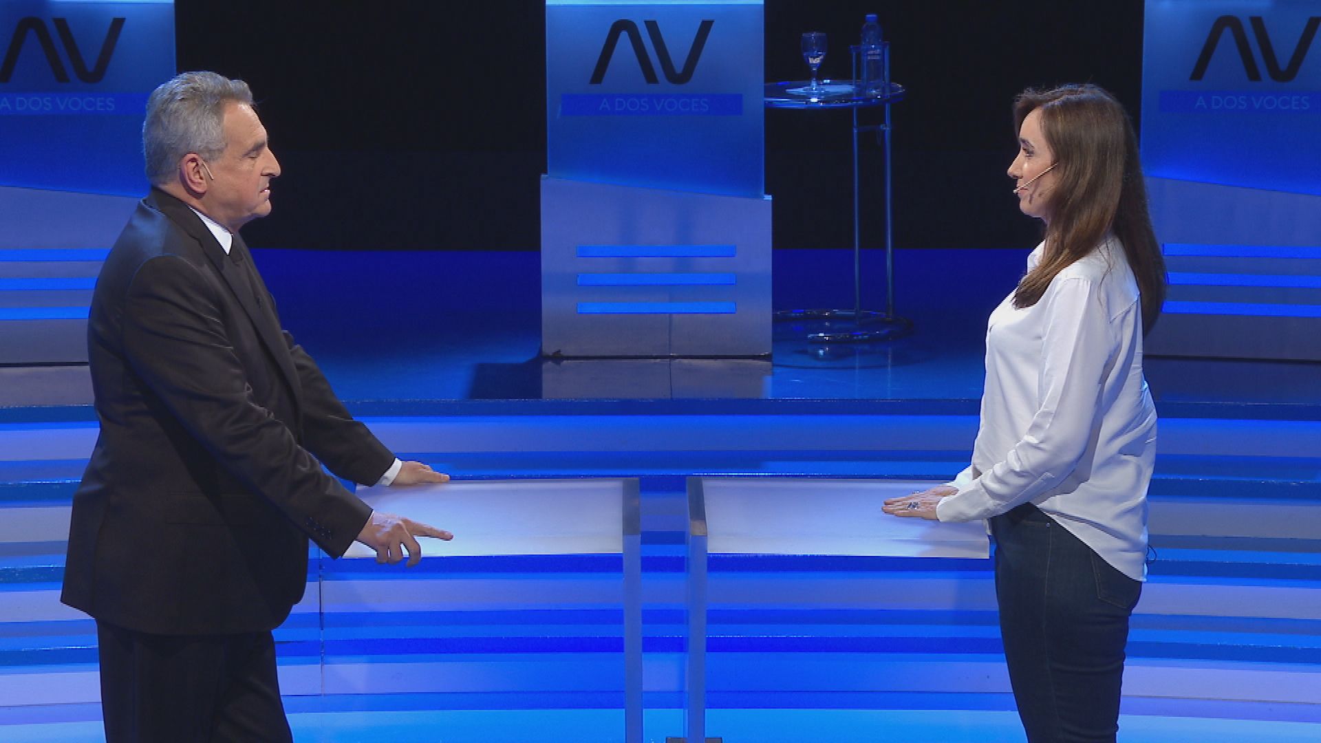 Rossi y Villarruel debatirán de cara al balotaje