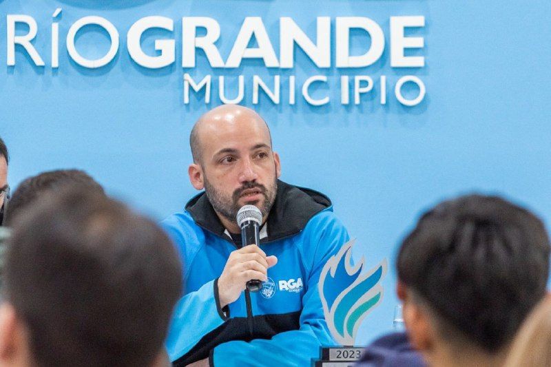 Buscan docentes para ejercer en el profesorado de Educación Física