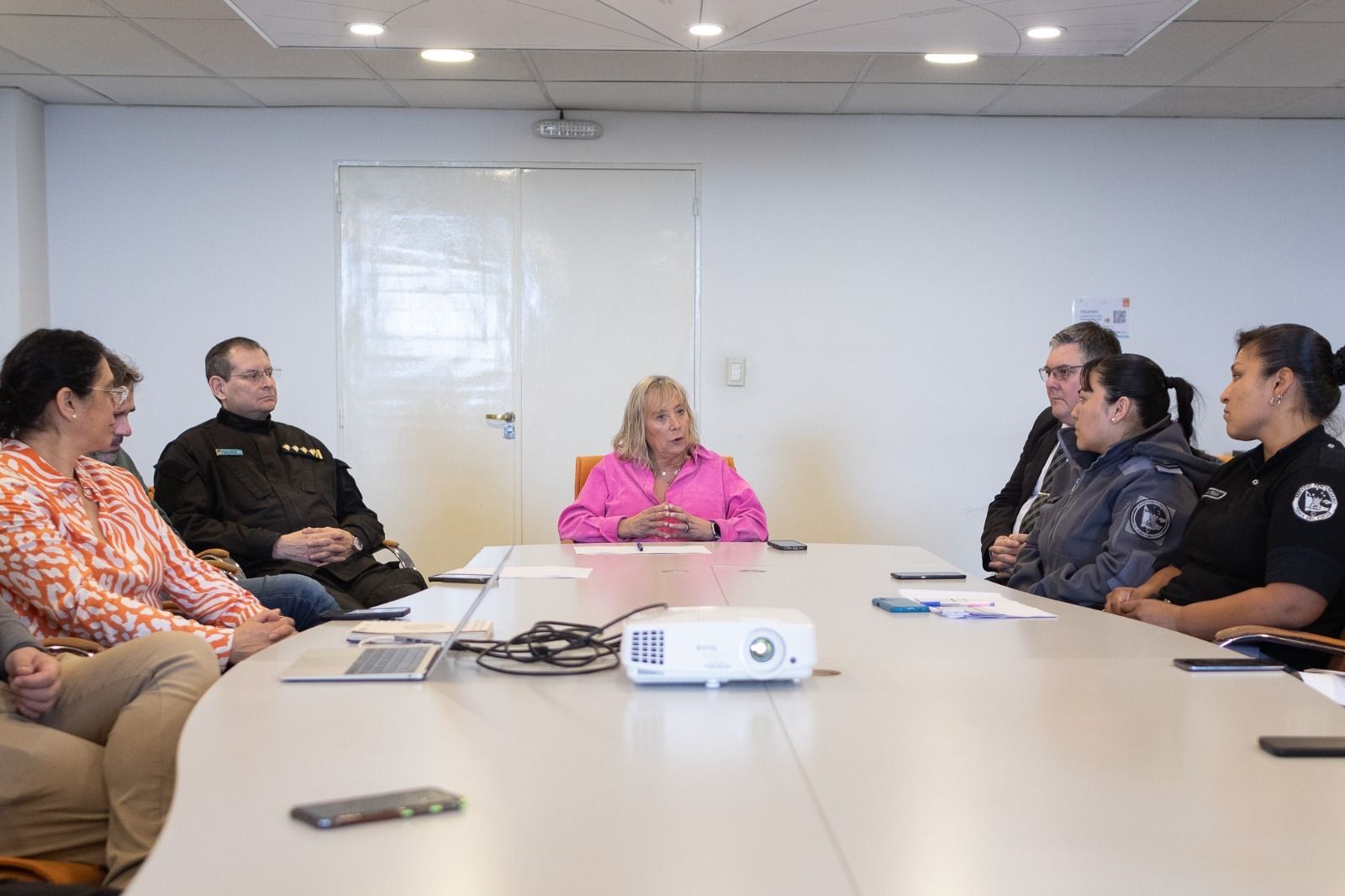 Recomposición salarial para Policía y Servicio Penitenciario 