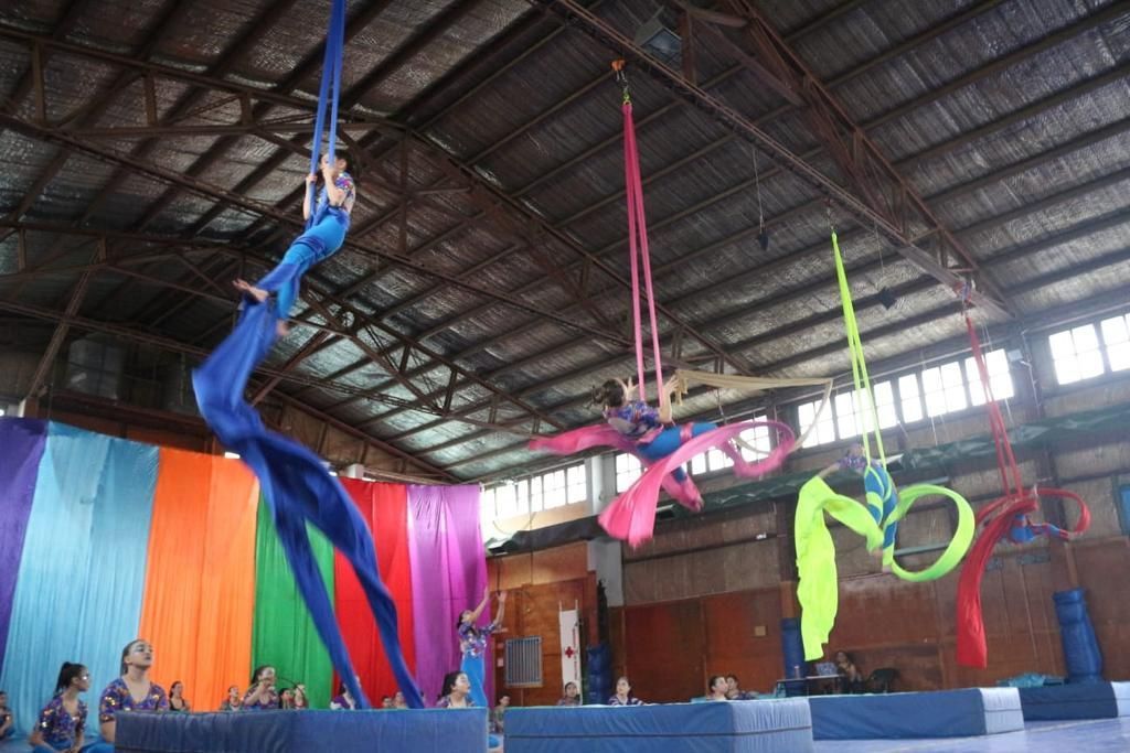 La Escuela municipal de Acrotela realizó una exhibición de cierre de año