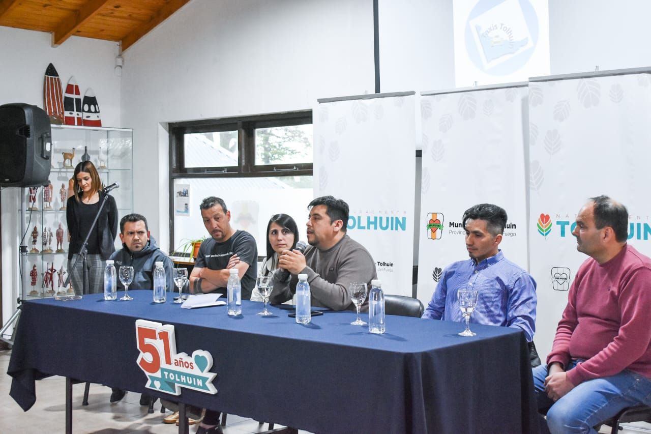 El Municipio de Tolhuin lanzó la plataforma digital de taxis
