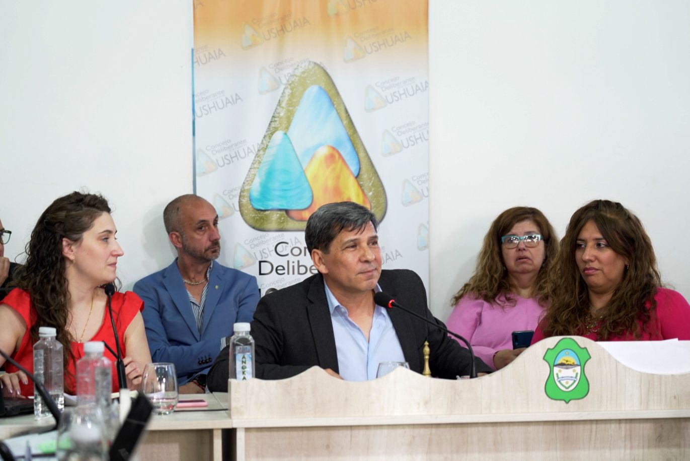 Pino valoró “haber logrado los consensos a pesar de las diferencias”