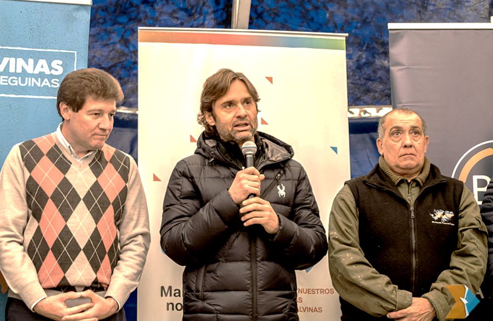 Sciurano anticipó su apoyo y planteó modernizar los cimientos constitucionales 