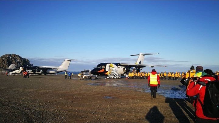 Empresas chilenas realizarán más de 200 vuelos a la Antártida desde Punta Arenas: desafío para la competitividad argentina