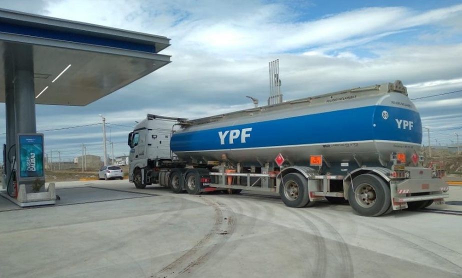 Estaciones de servicio no atenderán entre las 22:00 y las 6:00