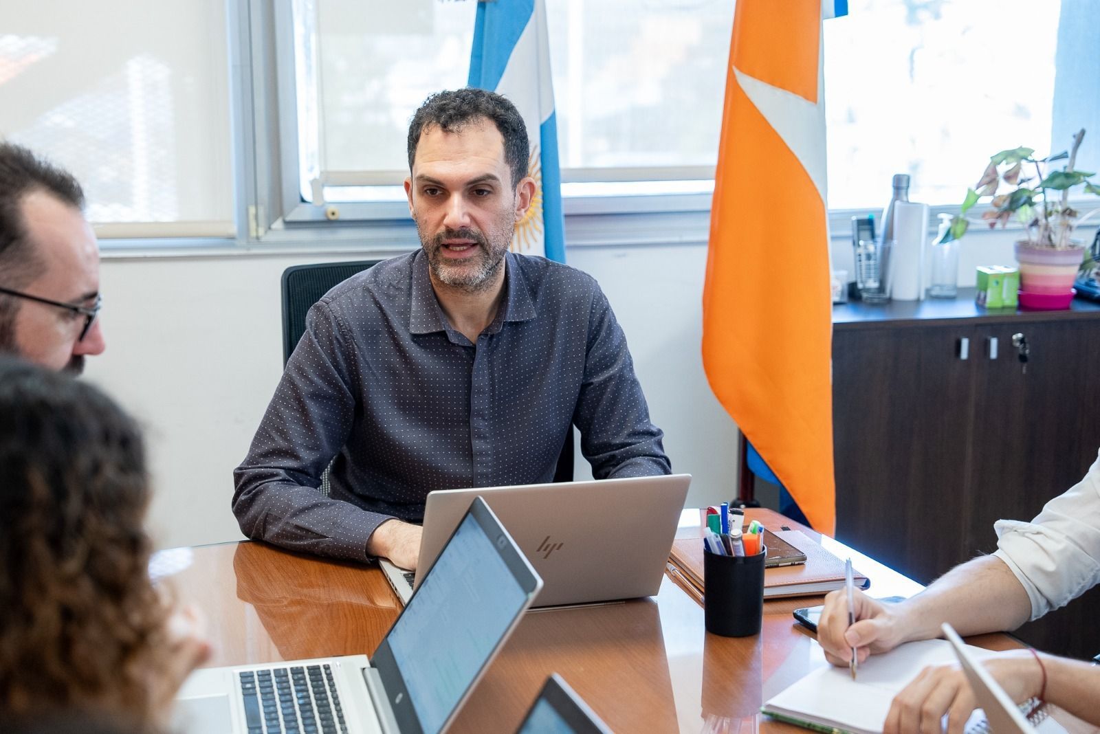 Sartini Gas continúa recibiendo bonos de gas envasado