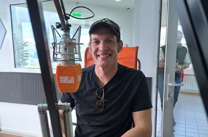 El Mago Maxi y su pasión por hacer reír a los chicos