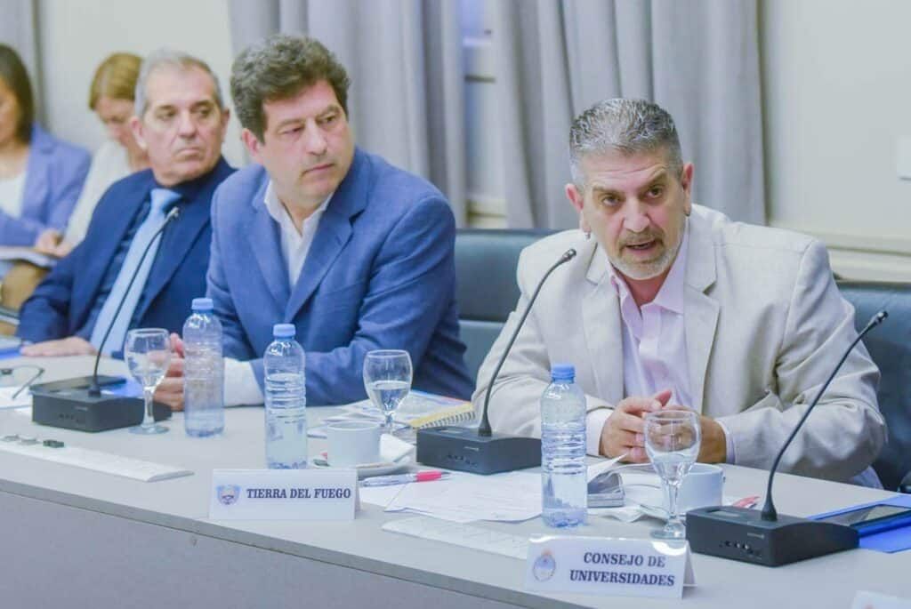 López Silva fue claro: no hay más incentivo docente