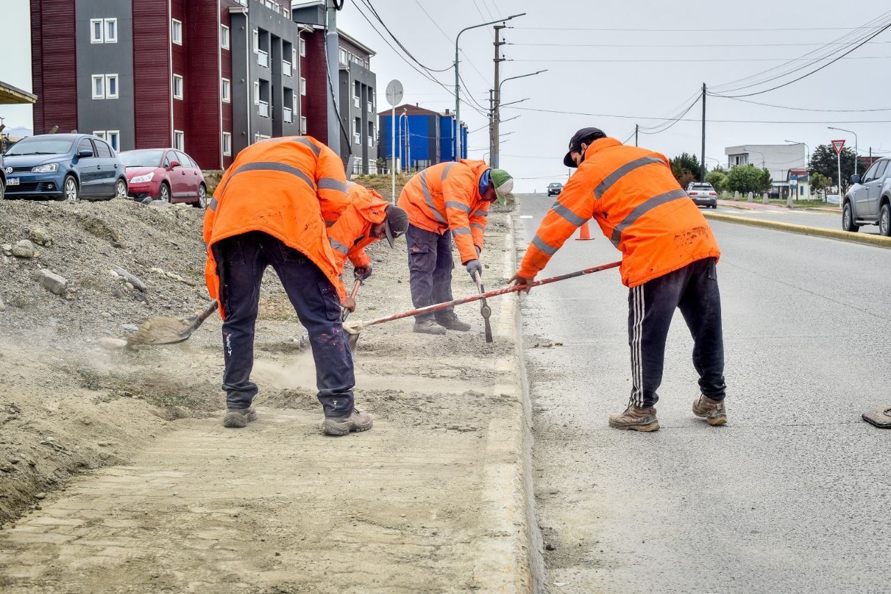 Avanzan los trabajos de mantenimiento de calles 